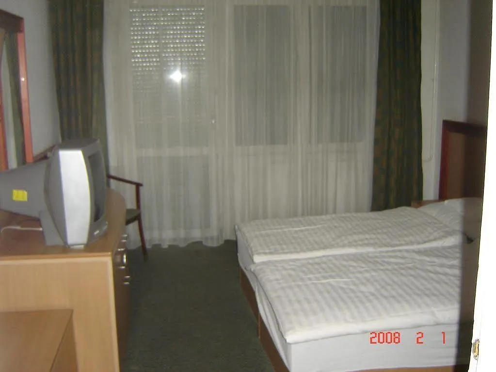 Tisza Sport Hotel Szeged 3*,