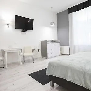 Apartment Center